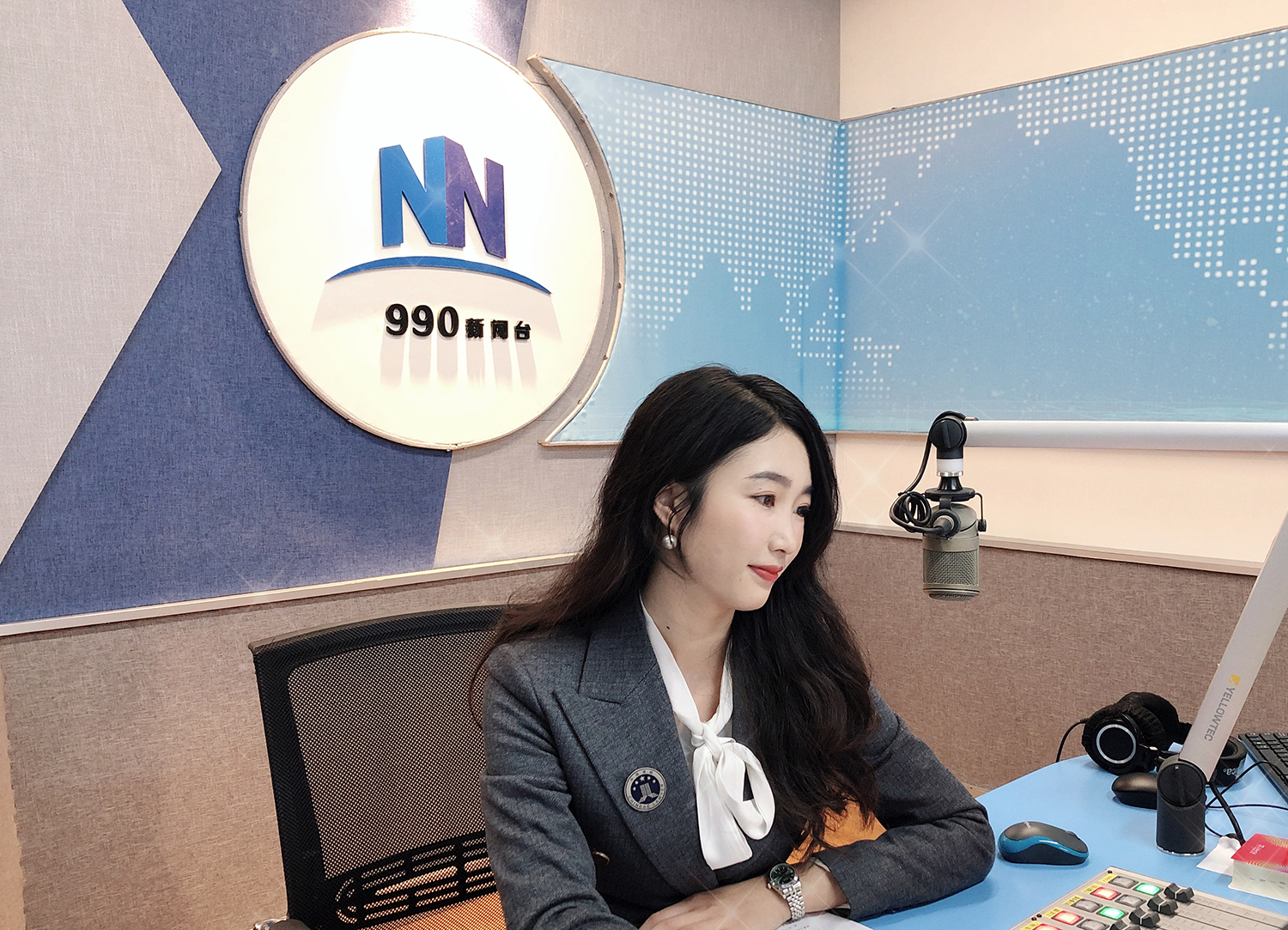 990新闻台-2022330.jpg